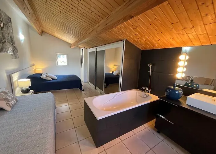 Luxury With Stunning Panoramic Views Villa *